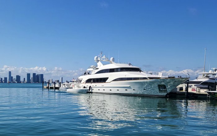 Article Image for Luxury Yachting Trends from International Boat Shows