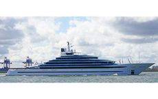 the epitome of elegance unveiling the top 10 luxury yachts of the year